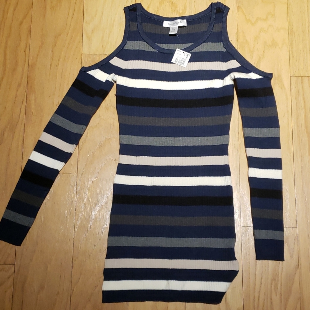 Motherhood cold shoulder sweater top